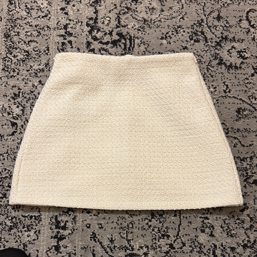 Abercrombie & Fitch textured Cream Mini Skirt